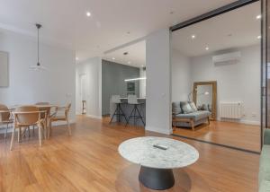 Wide Stylish-1Bedroom 1Bathroom -Las Letras