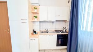 Liam Leo Suite by Ca-Sa Check