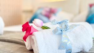 Liam Leo Suite by Ca-Sa Check