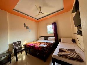 SHRI Bankey Bihari Hotel