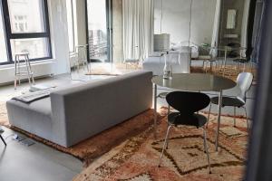 Sloboda, brand new Apartment with free Parking