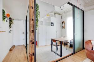 Spacious apartment 2BR 4P – République