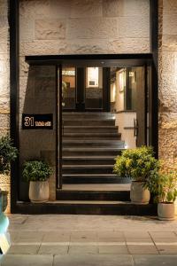 Căn hộ view hồ, nội thất Châu Âu, giá trị 5 sao