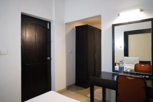 Wynad Hotel