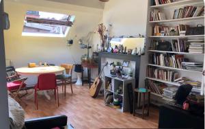 Cozy Flat sous les toits de Saint Gilles