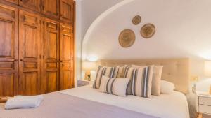 Villa Cortijo Miramar Frigiliana by Ruralidays