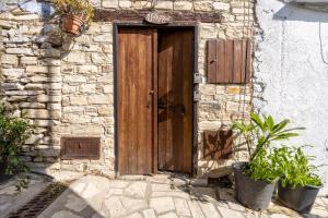 Villa Monti Cozy Yard & BBQ Perfect for Families & Friends