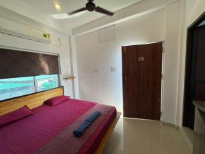 Happy Homes by Yoga & Smiles, Upper Tapovan