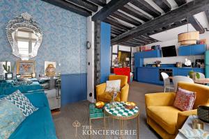 Elegant 2 Pieces Renove avec Charme Rue de Clery