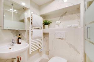 A jewel in the heart of the Marais- 4P 1BDR- Paris