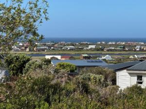 Sea and Vlei on Disa