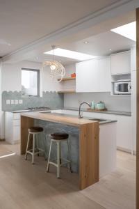 Location Beachfront Villa