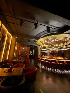 Loft Business Hotel