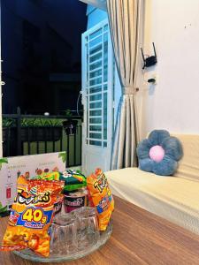 Gems House 2- Kitchen Balcony Apartment