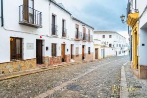 Duplex house near downtown Ronda