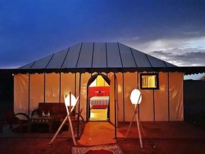 Night Luxury Dunes Camp