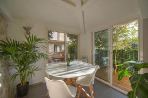 MAISON DE VILLE 6 Chambres TERRASSE -Stanislas Chic A6B002