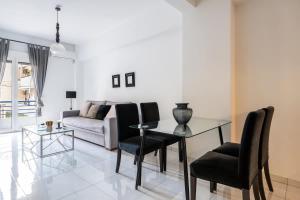 Luminous & Calm 2 BR Apt 7 to Metro in Koukaki