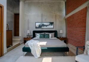 LohonoStays Villa Amani 8B