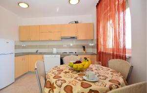 Gorgeous Apartment In Nin With Swimming Pool