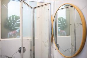 Sovereign Suite- In Patision-St Nicolas