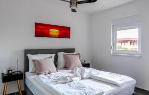 Pet Friendly Apartment In Vir With House Sea View