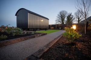 Friels Fairytree Oak Lodge