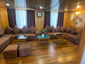 DreamVilla Retreat Apartment Pelling