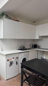 Central Paris Studio