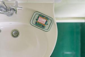 Peacock & Pebble Cottage by Keepers Cottages