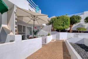 Suite Infinity Ocean - Sea View and Pool - By Lanzarote Vacation Homes