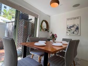 4BR Villa with Pool at Diamond Beach