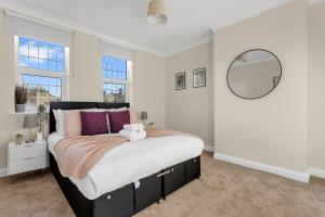 Bright 3-Bedroom House Close to Canary Wharf
