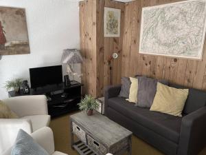 Appartement T3 Sud, skis aux pieds, animaux admis - FR-1-574-74