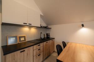 APT Nadmorskie - GreenPort z basenem i strefą SPA