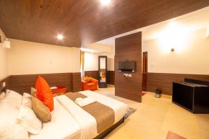 Maplewood Hotel & Spa