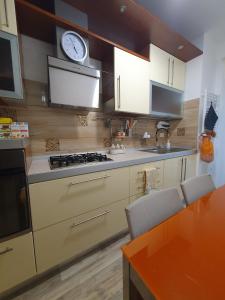 Balcan Home- Roma Metro B