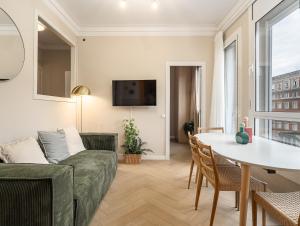 Sagrada Familias View 3B1 5Bath