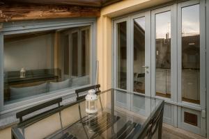 dHomes - Apartments and Rooms - Duomo Delight, terrace