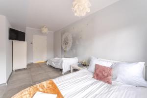 Podczele Seaside Comfort Studio by BookingHost