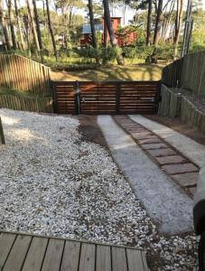 Imponente casa con piscina en corazón de Montoya