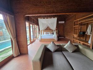Ayuning Private Villas