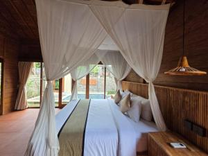 Ayuning Private Villas