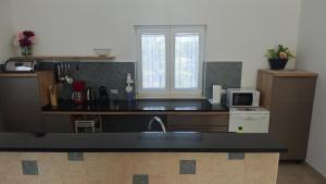 Flora Apartment with pool by Villas Guide