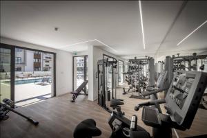 Kalamon Luxury Suite 202 w Pool and Gym