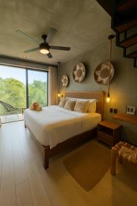 Lovers Nest with private Pool and Balcony