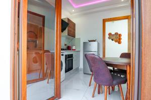 Le Golden -1 chambre en plein centre ville - à deux minutes de la Gare