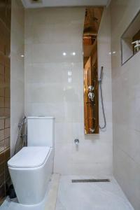 Le Golden -1 chambre en plein centre ville - à deux minutes de la Gare