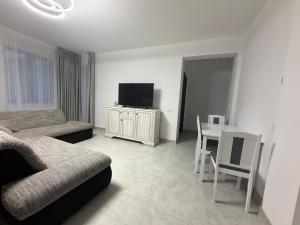 Altheda Living Stejari 4B