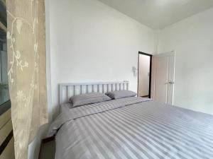 Haiya Holiday House 2